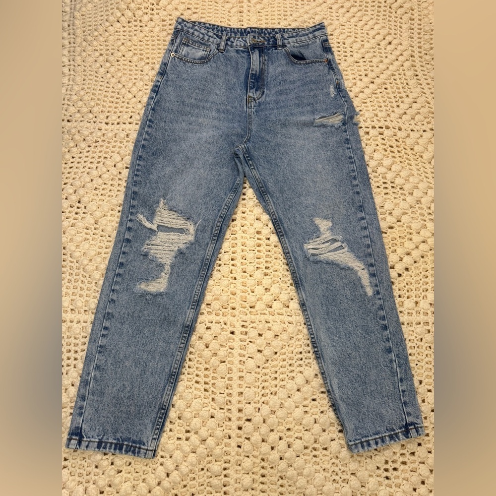 SHEIN Women's Distressed Blue Jeans.       #10